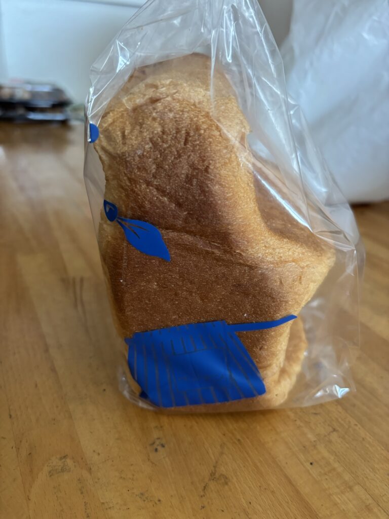 ペンギン食パン